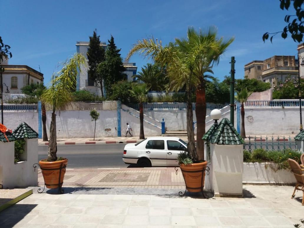 Hotel Choumis Haj Messaoud ララシュ エクステリア 写真