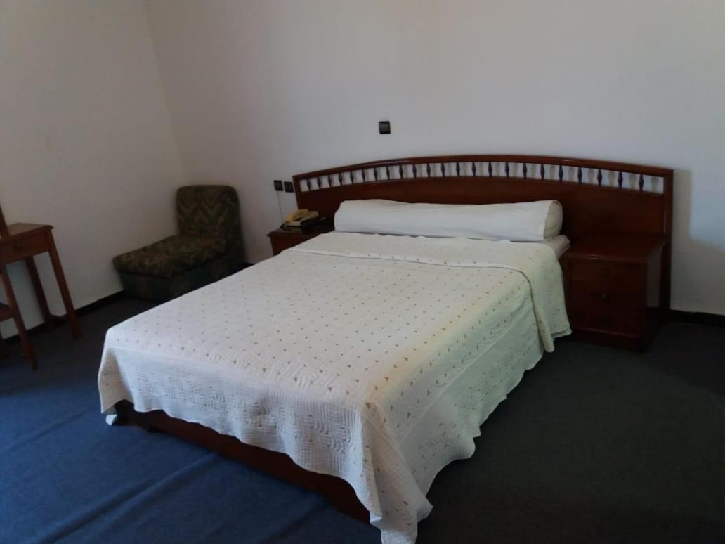 Hotel Choumis Haj Messaoud ララシュ エクステリア 写真
